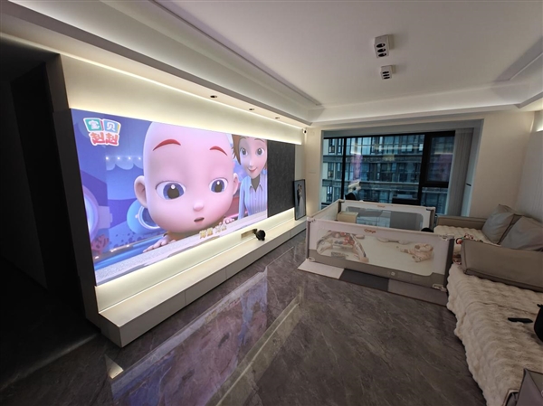 用 2025年最建议买的投影仪有哪些品牌pg电子试玩平台投影仪哪家好哪款适合家(图4)